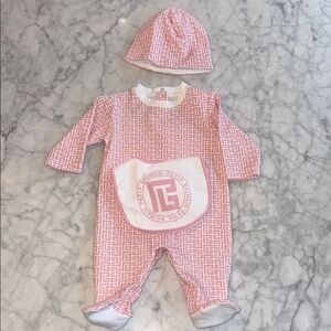 NWOT BALMAIN 3 PIECE BABY GIFT SET 3M